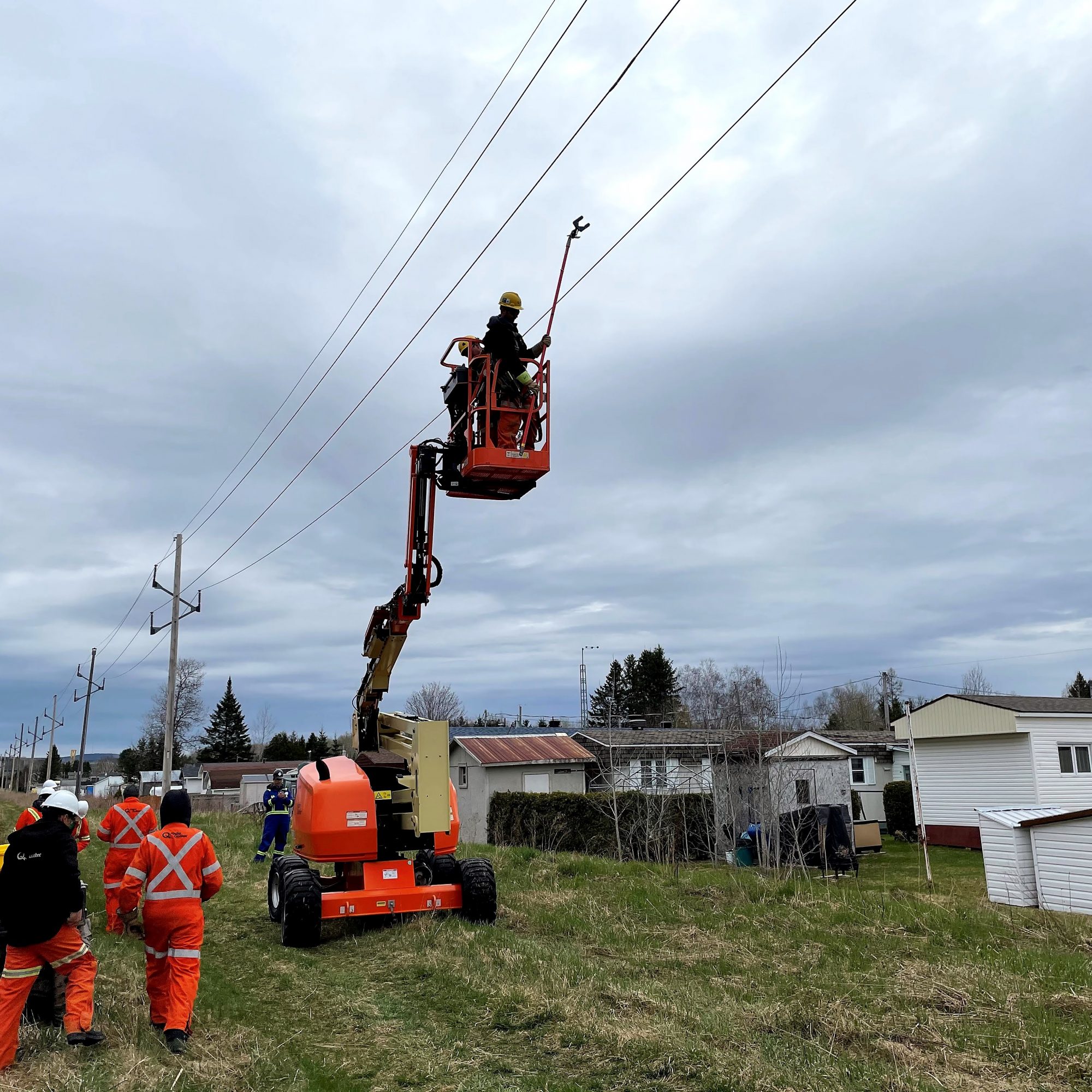 Inspection de lignes électriques